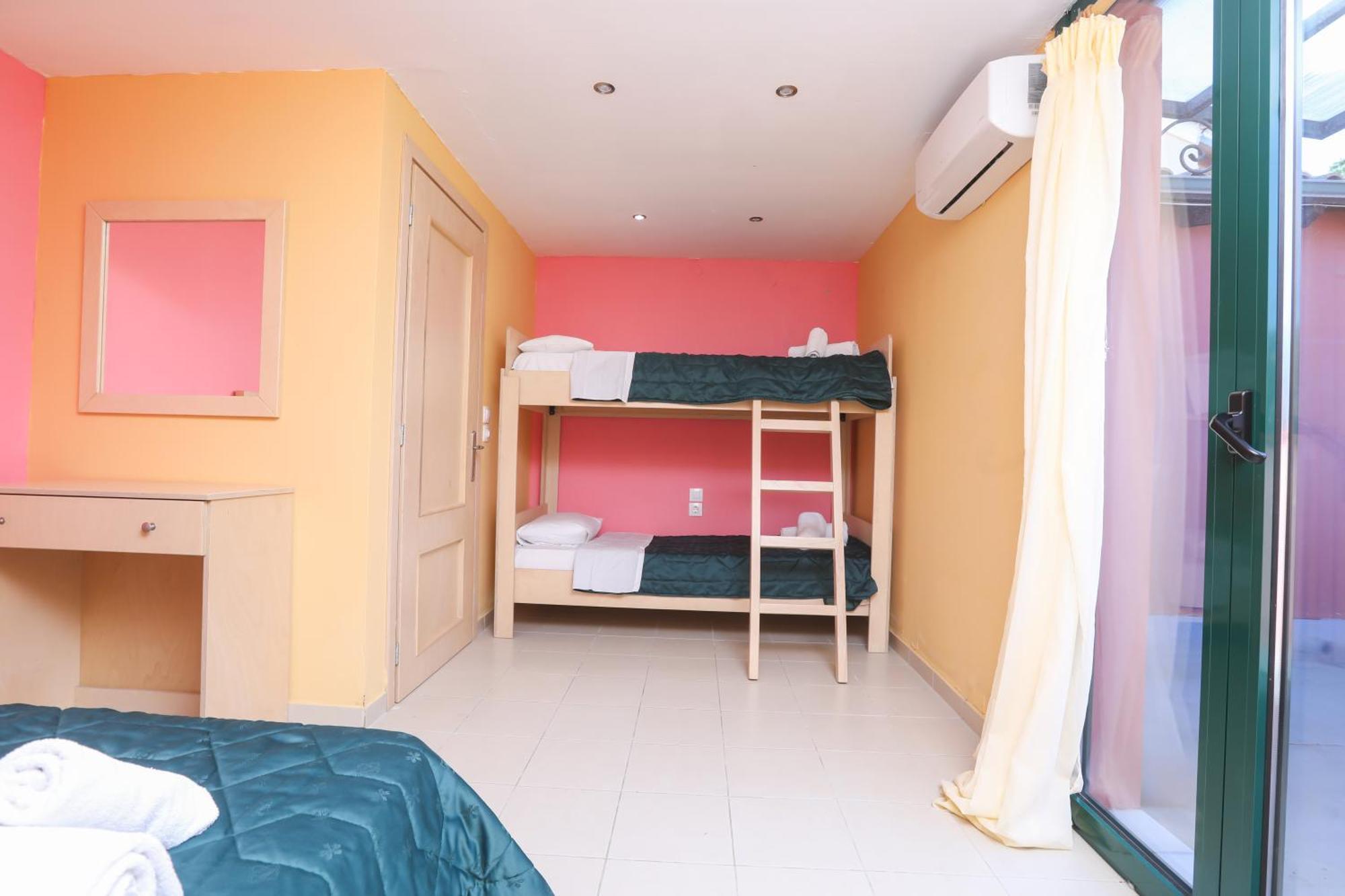 Corfu Hotel Apartments Беніцес Екстер'єр фото
