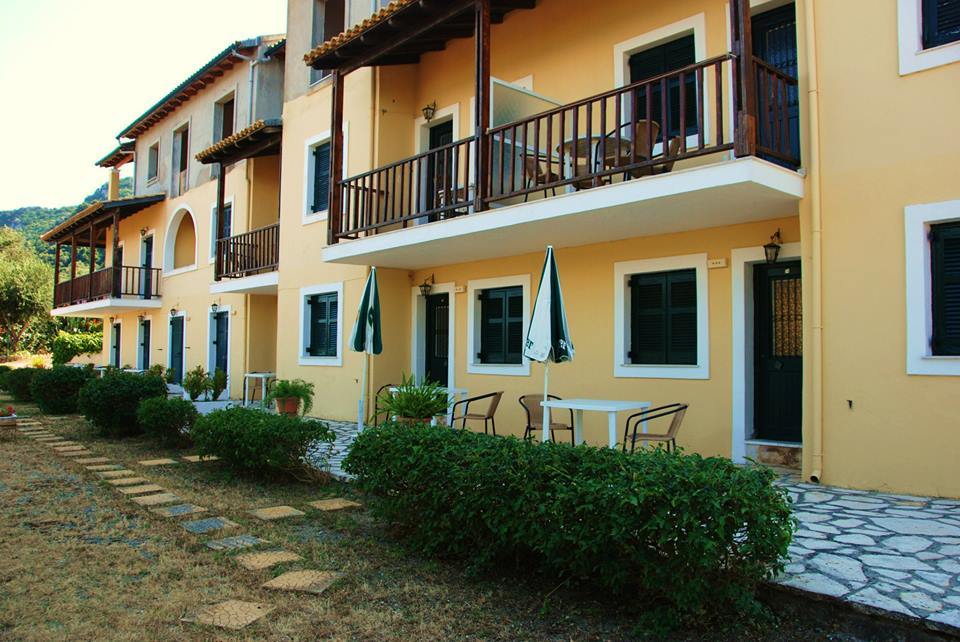 Corfu Hotel Apartments Беніцес Екстер'єр фото