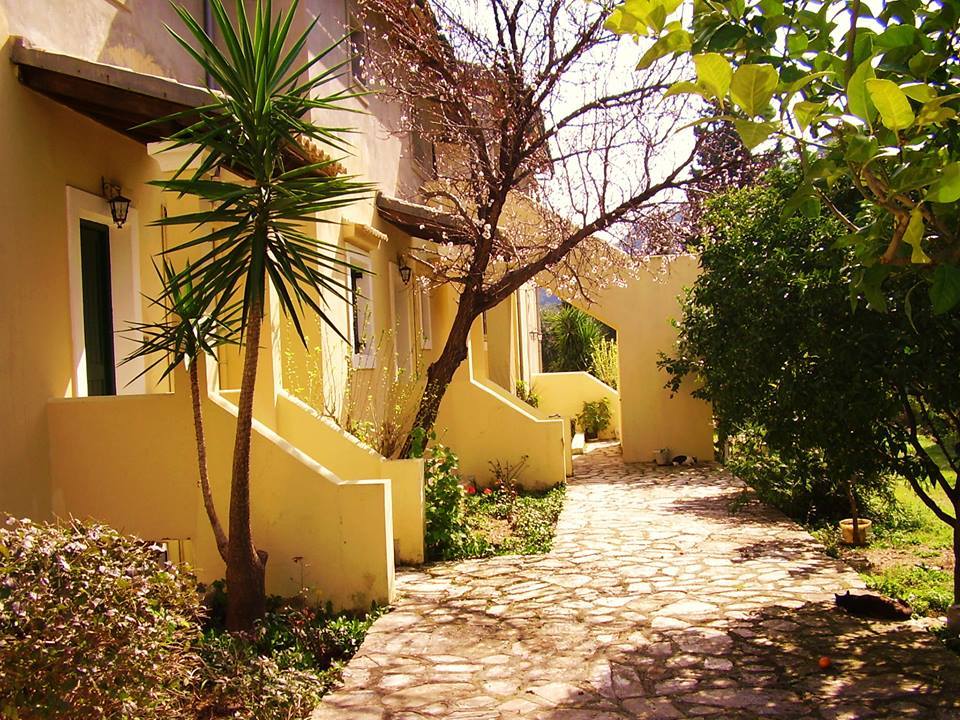 Corfu Hotel Apartments Беніцес Екстер'єр фото